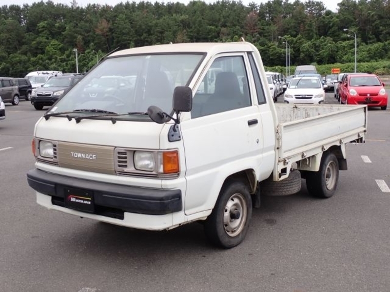TOYOTA TOWNACE TRUCK