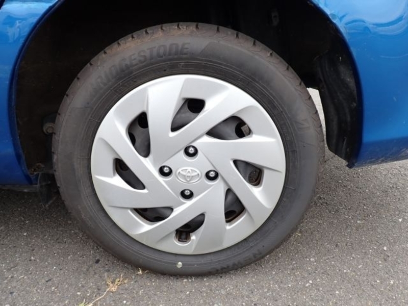 COROLLA FIELDER