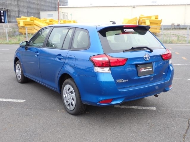 COROLLA FIELDER