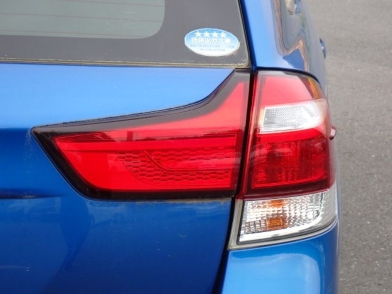 COROLLA FIELDER