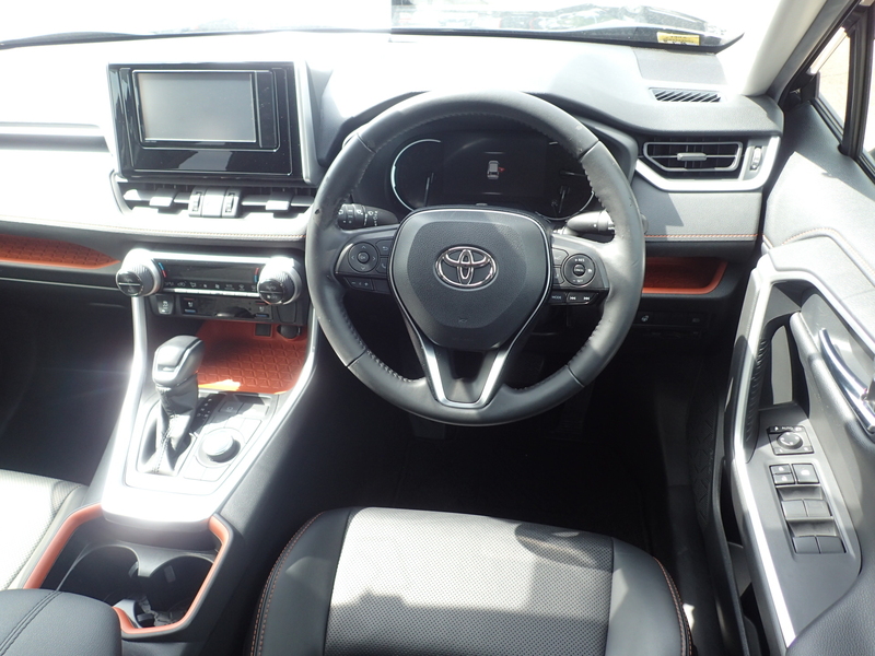 RAV4