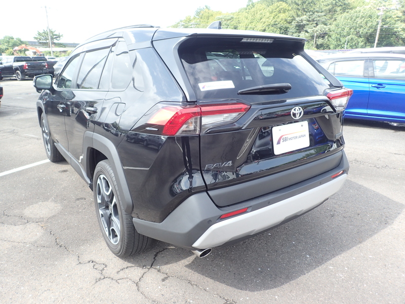 RAV4
