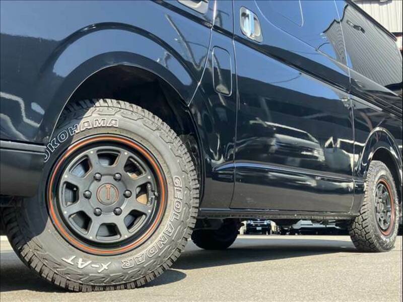 HIACE VAN
