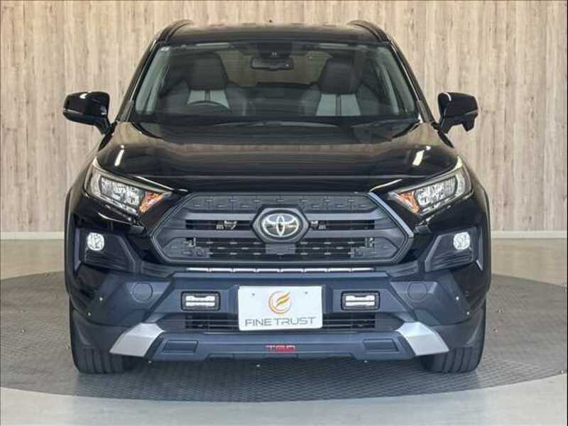 RAV4