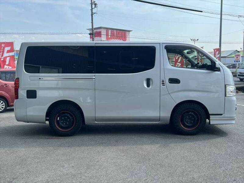 NV350 CARAVAN