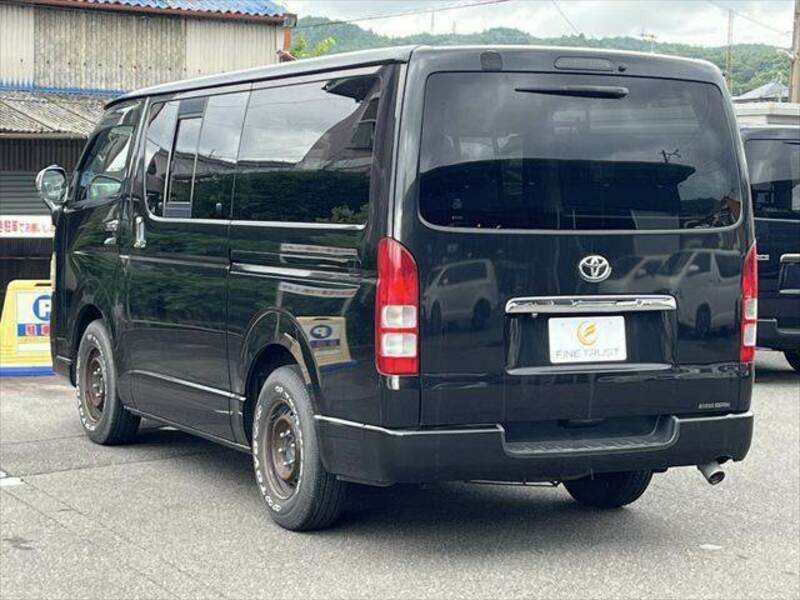 HIACE VAN