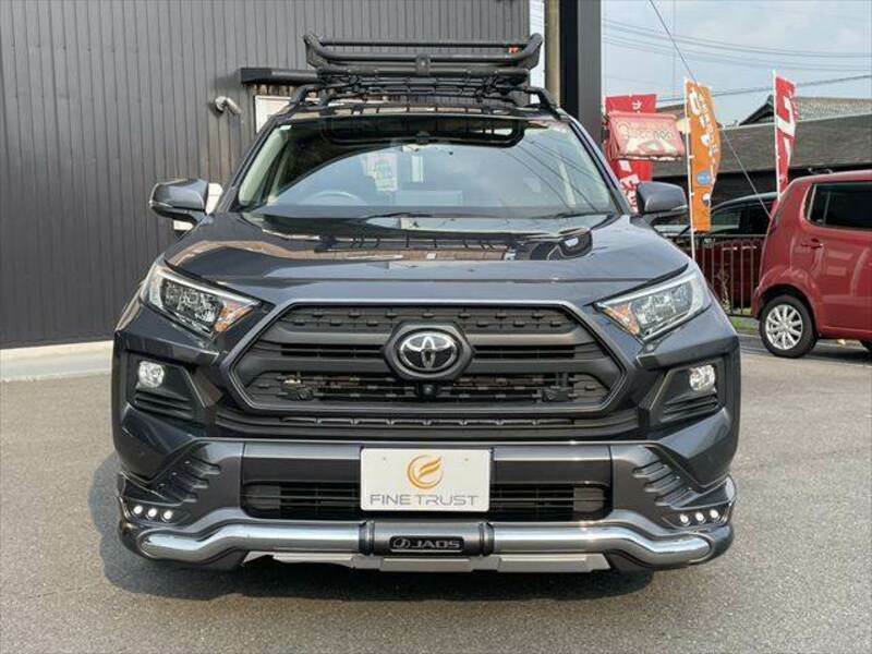 RAV4