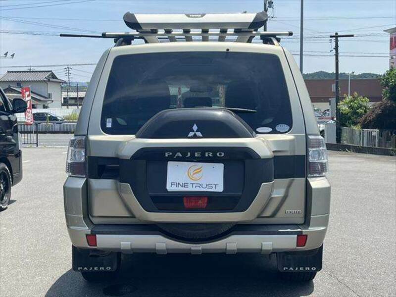 PAJERO