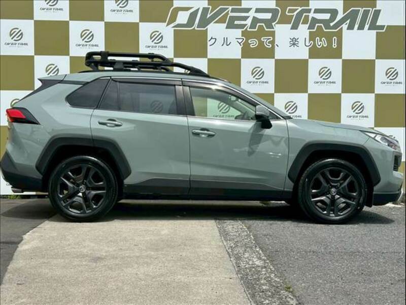 RAV4