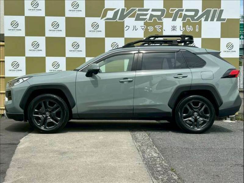 RAV4