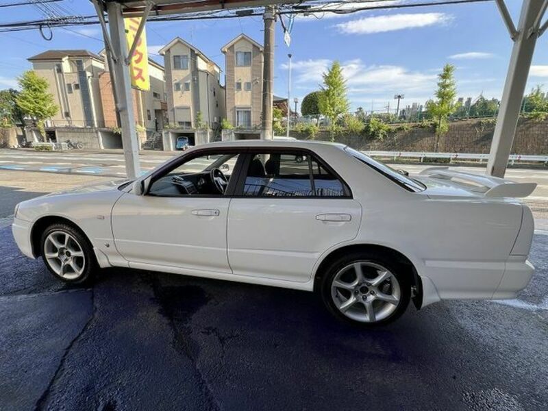 SKYLINE