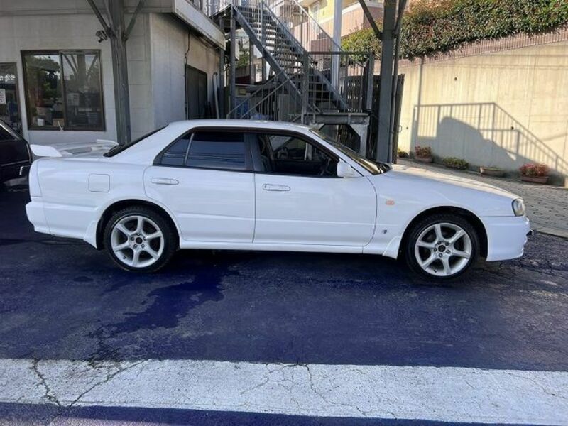 SKYLINE