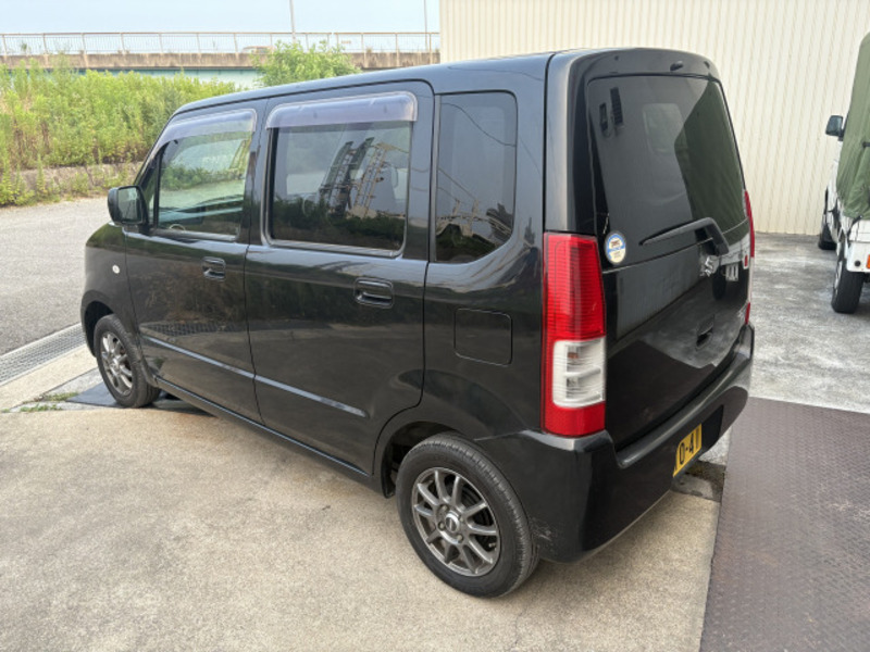 WAGON R