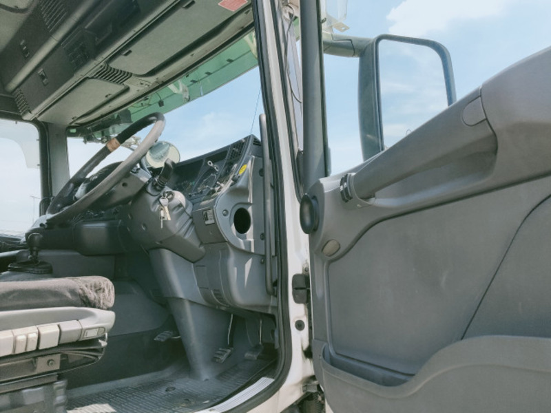 SCANIA