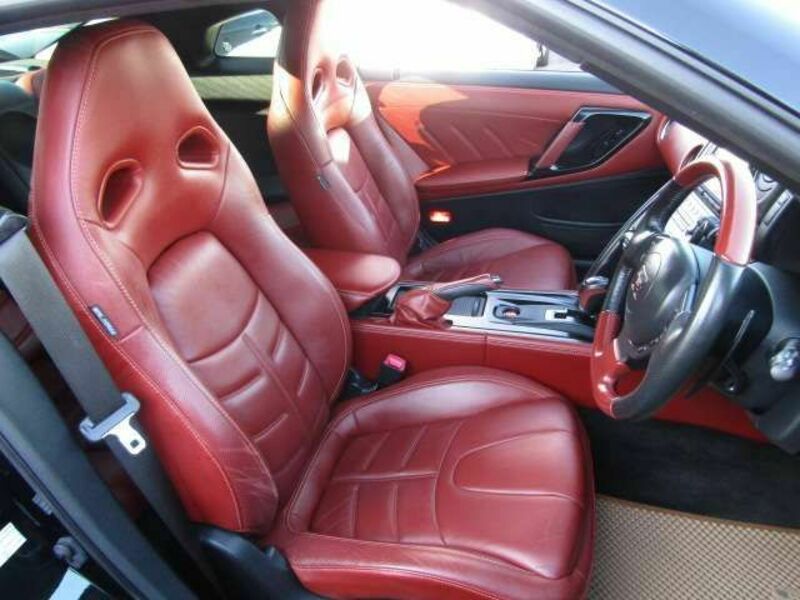 GT-R