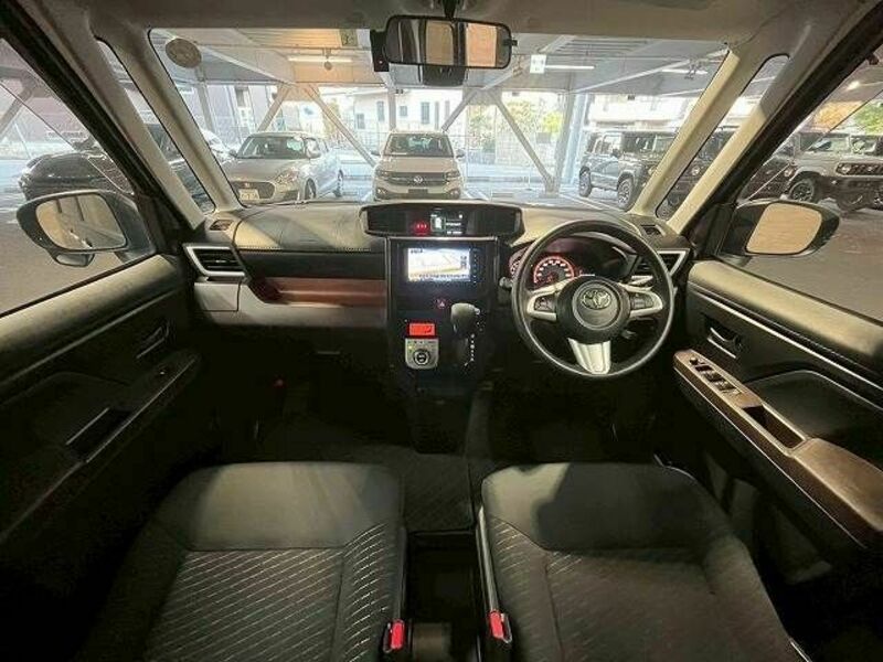 ROOMY