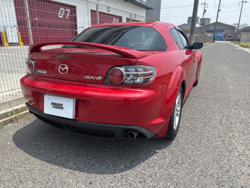 RX-8