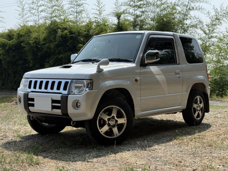 PAJERO MINI