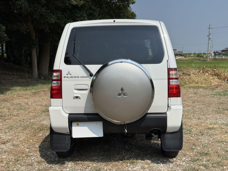 PAJERO MINI