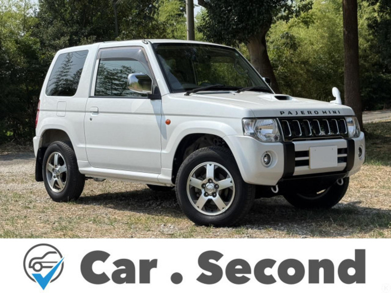 MITSUBISHI PAJERO MINI