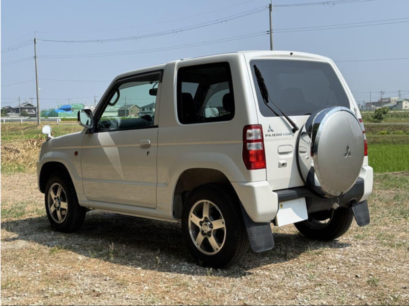 PAJERO MINI