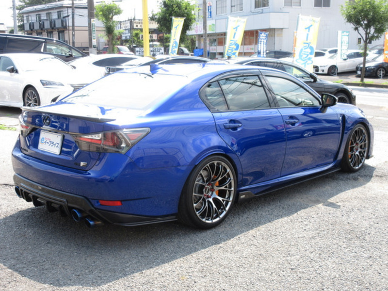 GS F