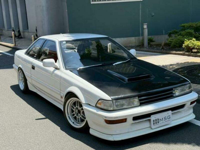 TOYOTA COROLLA LEVIN