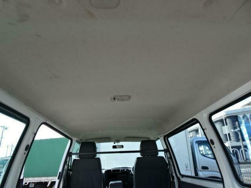 BONGO VAN
