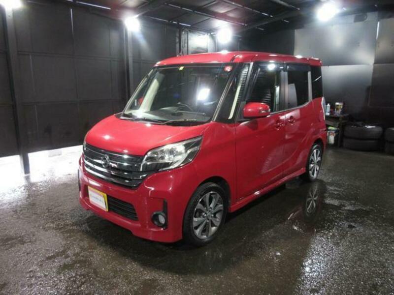 NISSAN DAYZ ROOX