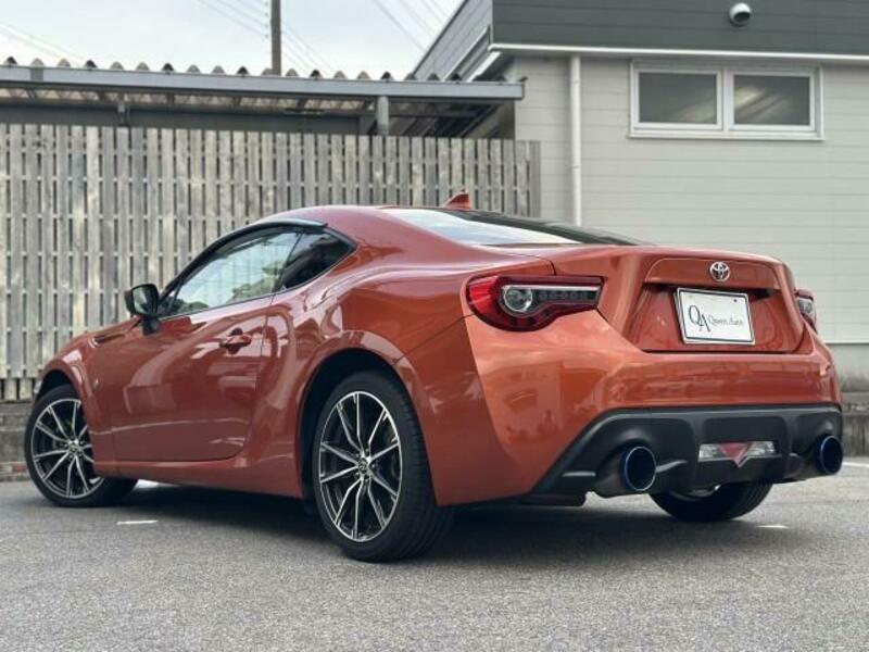 86