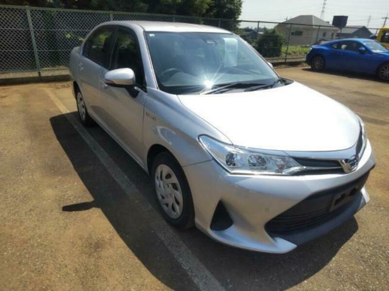 COROLLA AXIO
