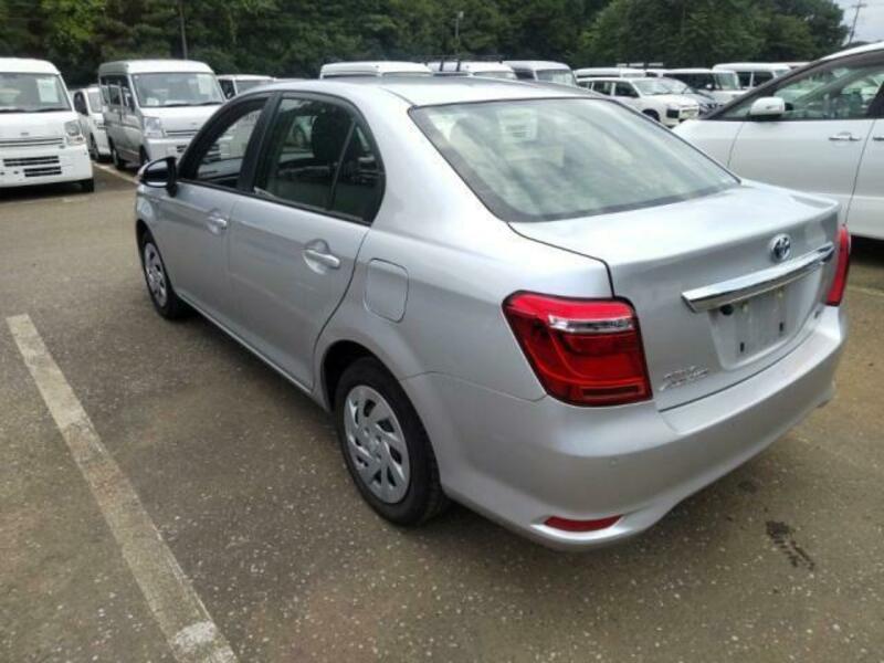 COROLLA AXIO