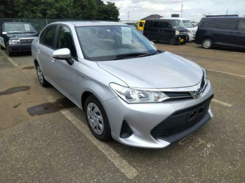 COROLLA AXIO