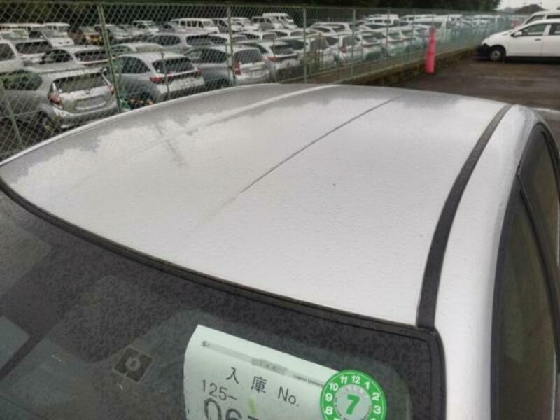 COROLLA AXIO