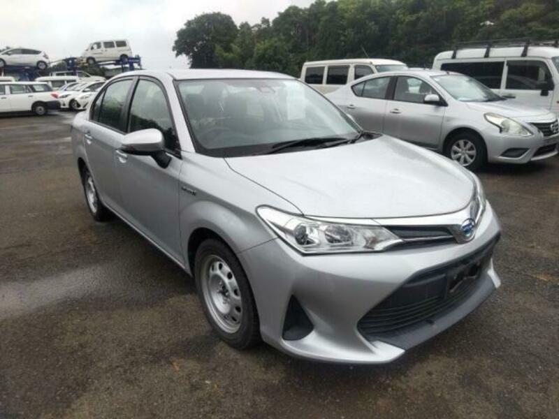 COROLLA AXIO