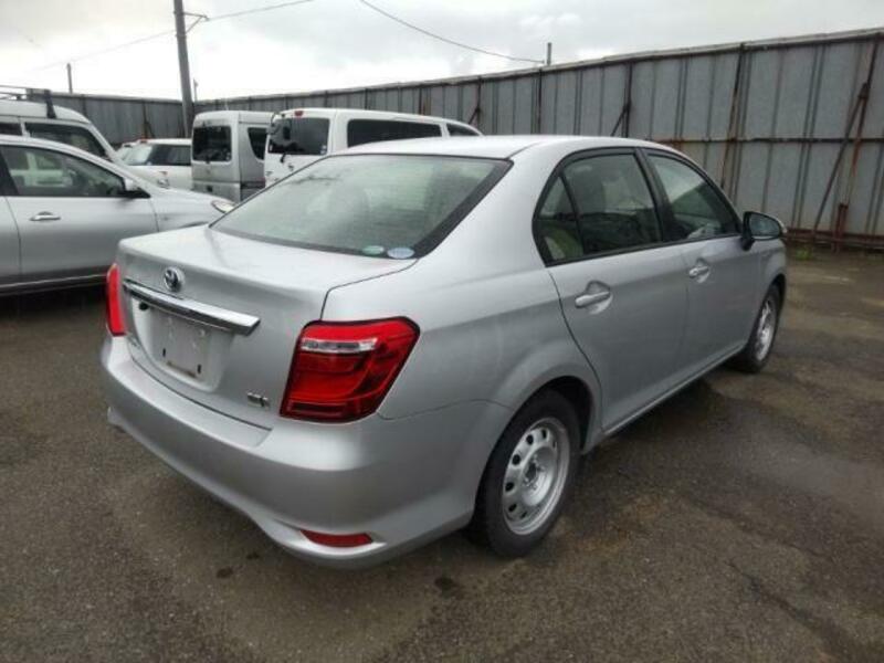 COROLLA AXIO