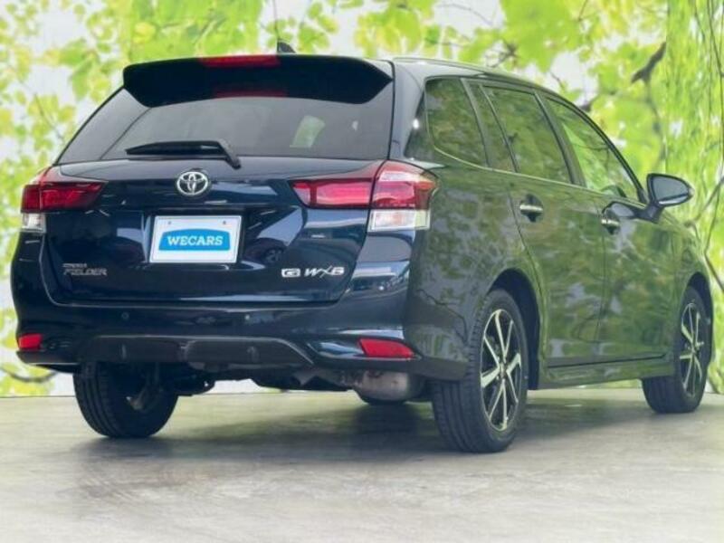 COROLLA FIELDER