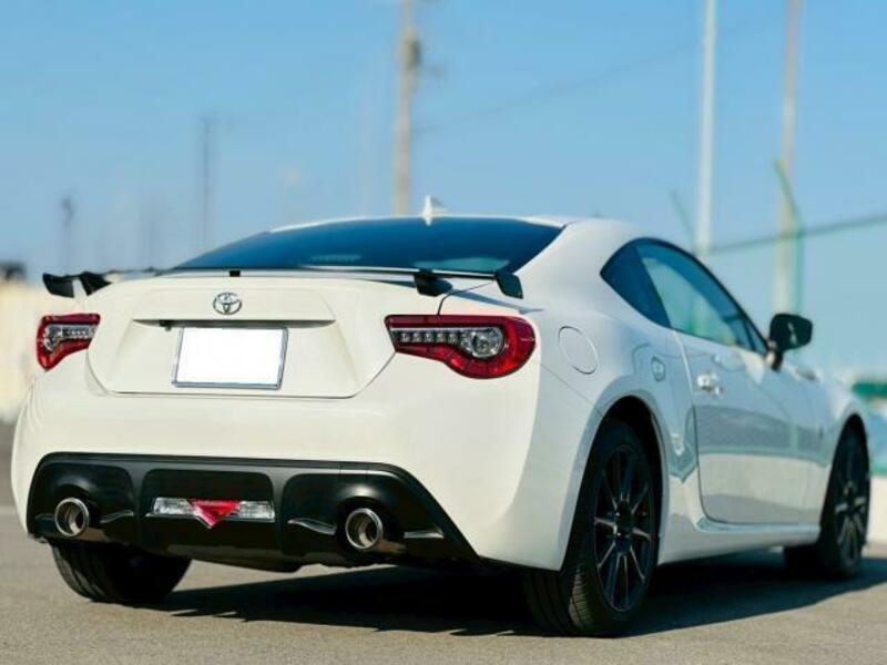 86