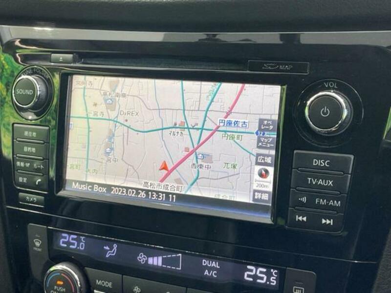 X-TRAIL