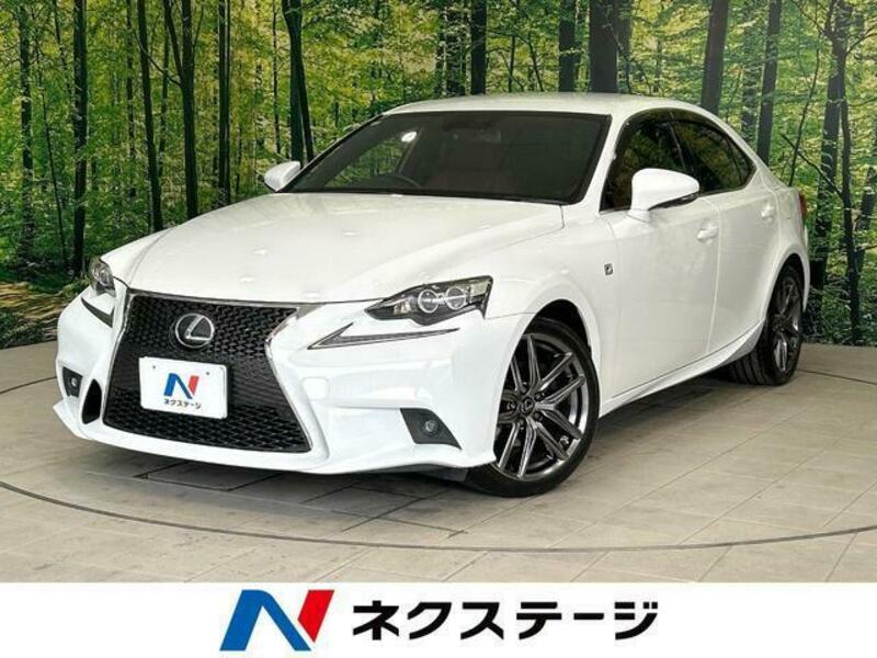 LEXUS IS