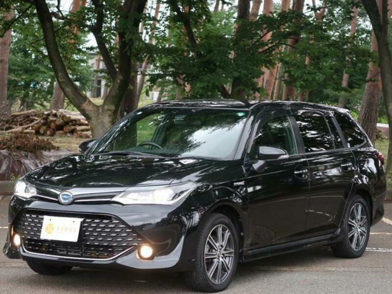 TOYOTA COROLLA FIELDER