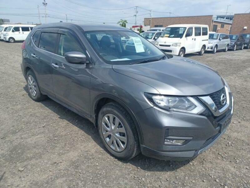 X-TRAIL