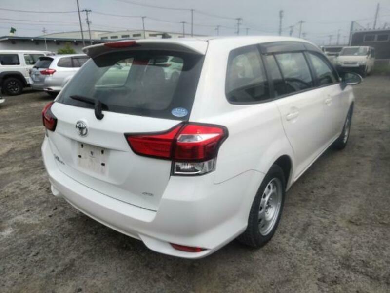 COROLLA FIELDER