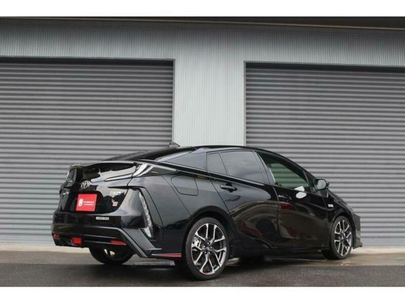 PRIUS PHV