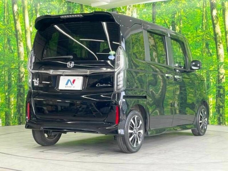 N BOX CUSTOM