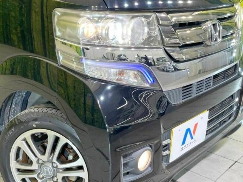 N BOX CUSTOM