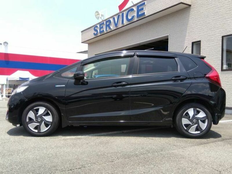 FIT HYBRID