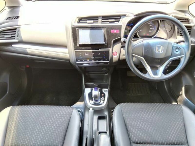 FIT HYBRID