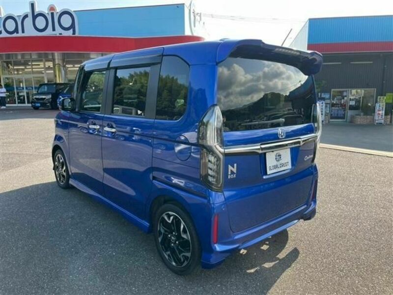 N BOX CUSTOM