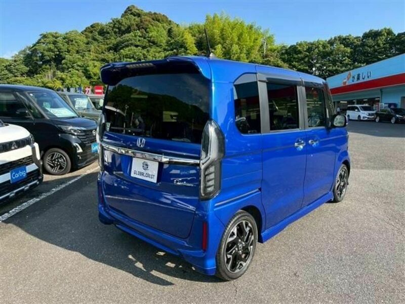 N BOX CUSTOM